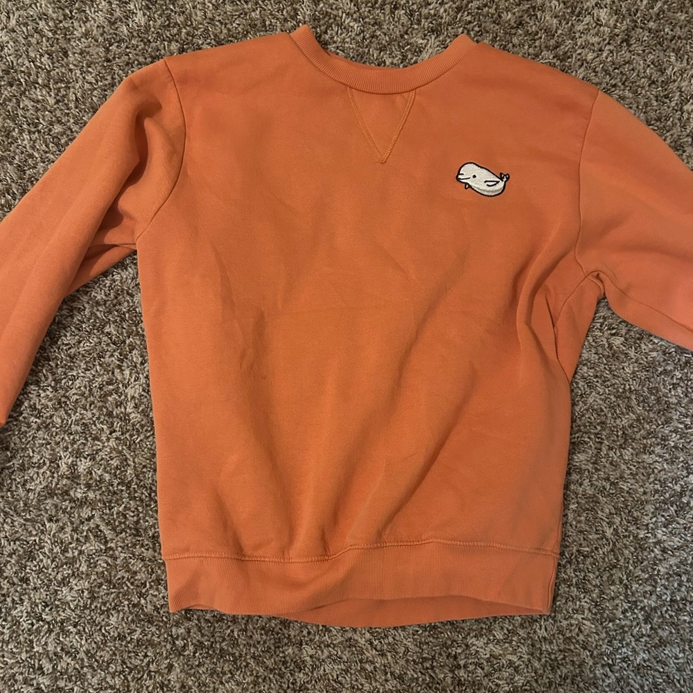 Women’s oversized Beluga Whale sweatshirt